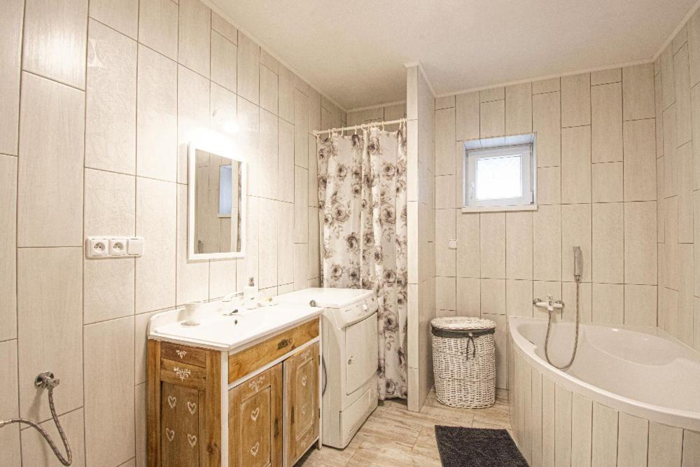 Apartman 2Kk Zlamanka Kroměříž Exteriör bild